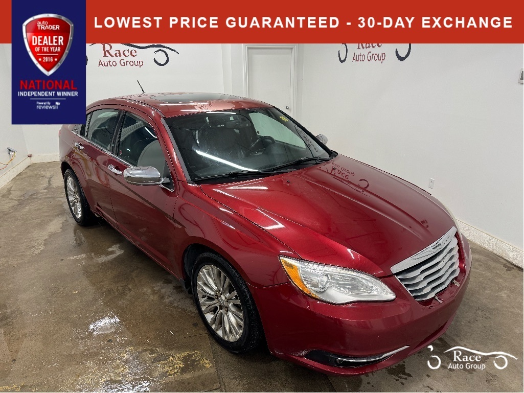 Black 2012 Chrysler 200 Limited Sedan FWD Sedan Front-Wheel Drive Automatic